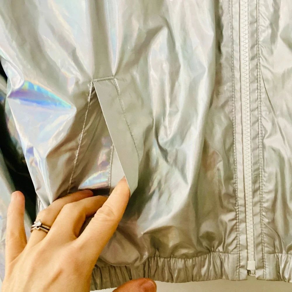 GAP girls silver windbreaker jacket Size L 10-11 Holographic hooded lightweight - Picture 7 of 12
